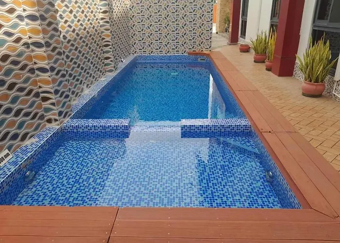 Breeze Apartments